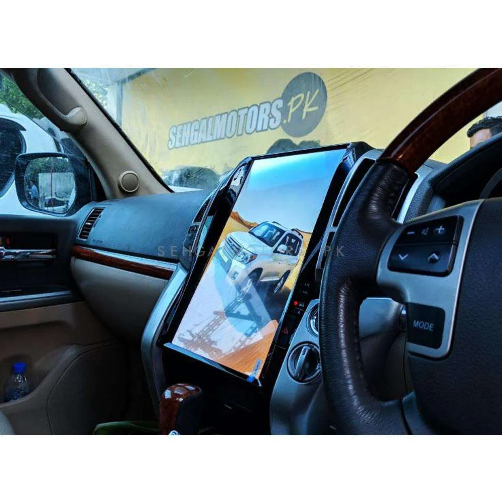 Toyota Land Cruiser ZX Tesla LCD Black 16 Inches High Version- Model 2008-2016 - IPS Display Multimedia System Android