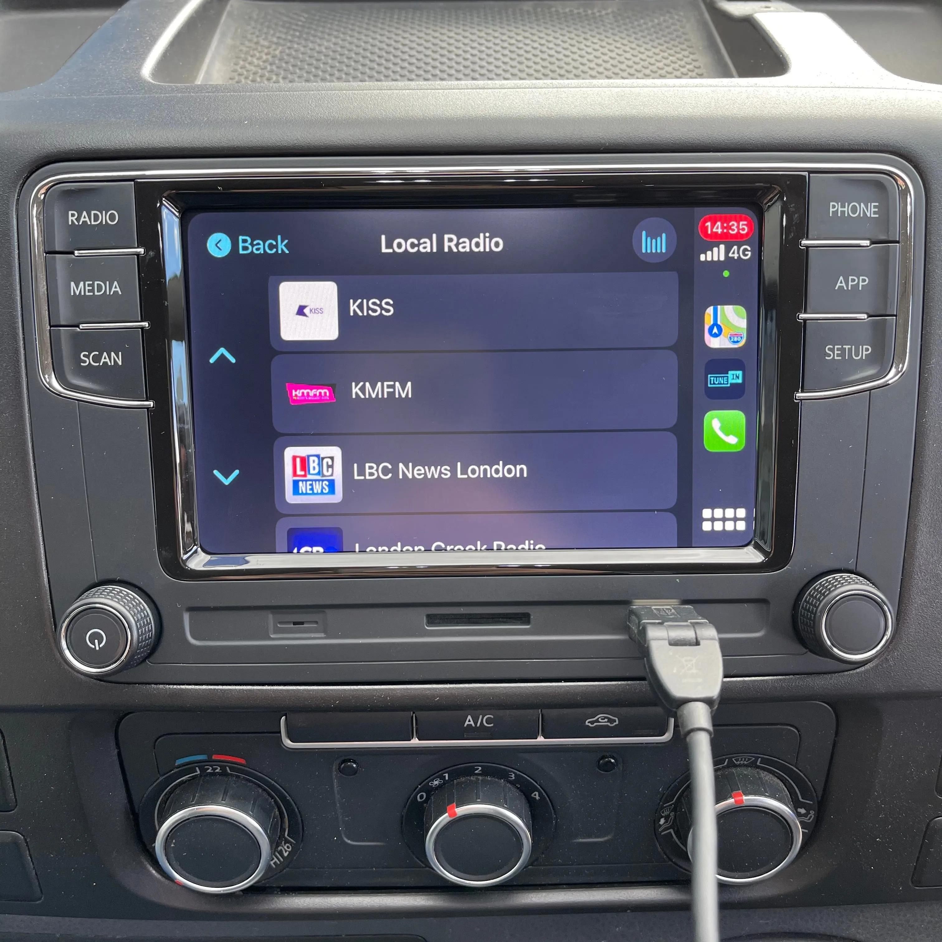 VW T5.1 RCD360  With Apple Car Play / Android Auto 6.5" Factory Fit 10-15